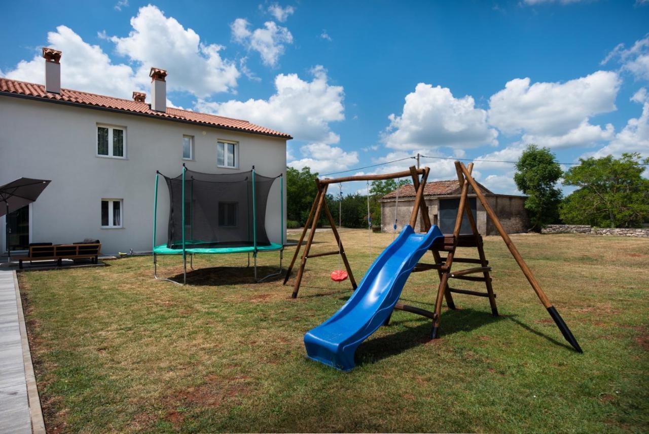 Villa Slivari Nedescina Exterior photo