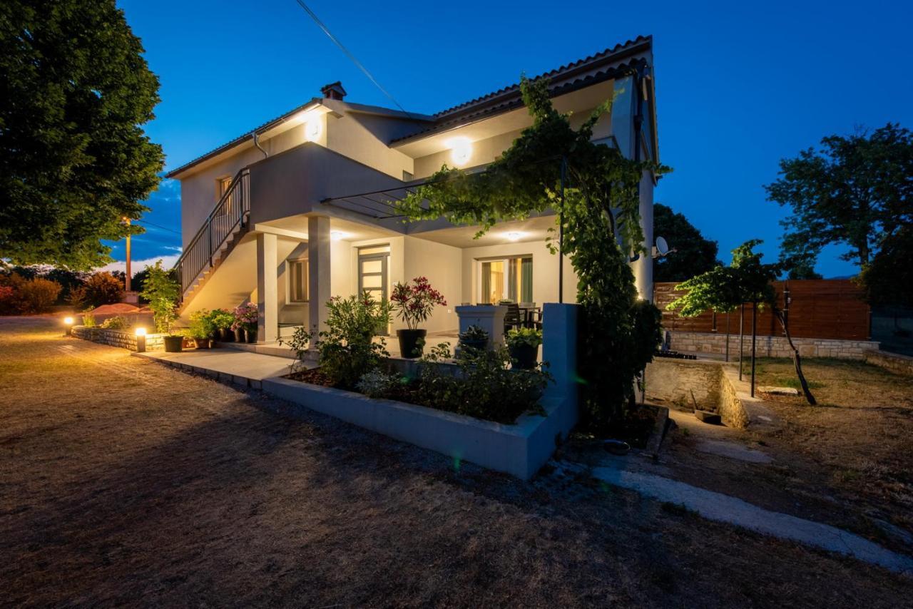 Villa Slivari Nedescina Exterior photo